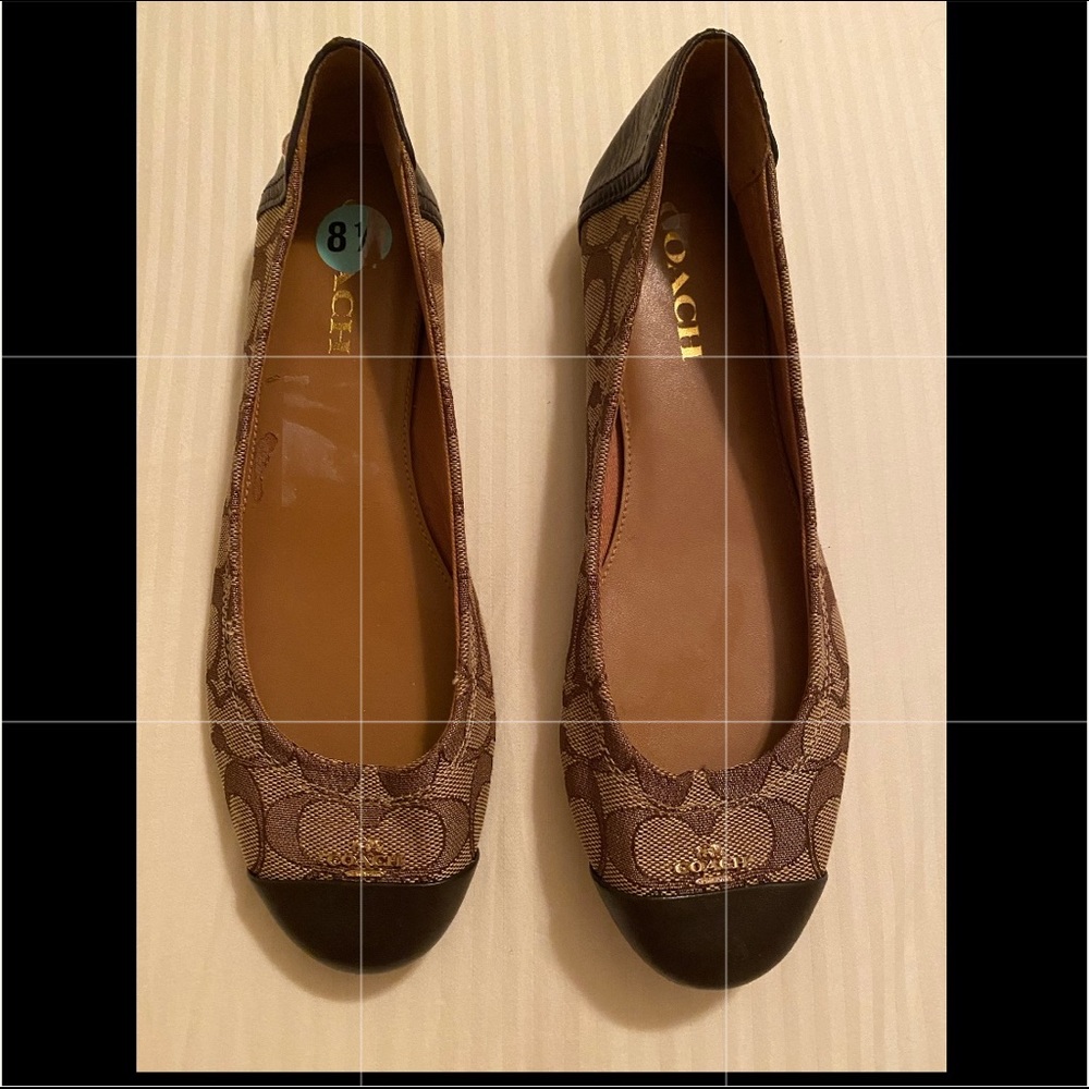 Coach flats 🥿🌷🥰 Size 8 1/2
